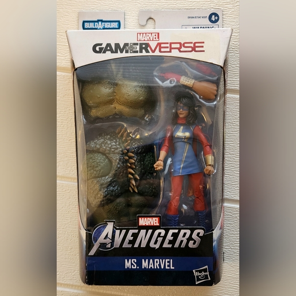 Marvel Gamerverse Ms Marvel BAF - Picture 5 of 5